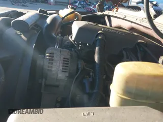 1999 Chevrolet Silverado 2500 LT с VIN 1GCGK29U4XE212987, выставлен на аукционе IAAI как лот 41377253 с пробегом 326 124 миль миль и . История ставок и продаж доступна на DreamBid. Изображение 18.