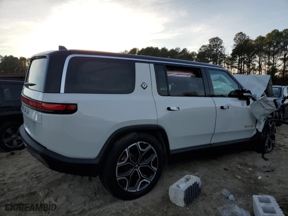 2023 Rivian R1S Adventure with VIN 7PDSGABA5PN019682, listed as a Copart auction lot 82144754 with 0 mi miles and Salvage Title. Bid and sale history available at carsss.com. Image 3.