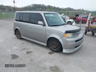 2005 Scion xB z VIN JTLKT324950174470, wystawiony jako IAAI lot #39098296 z przebiegiem 212 252 mil mil oraz . Historia ofert i sprzedaży dostępna na DreamBid. Obrazek 1.