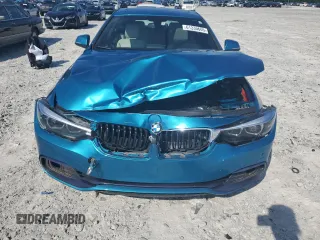 2019 BMW 4 Series 430i xDrive with VIN WBA4J3C55KBL05909, listed as a Copart auction lot 61330605 with 108,983 mi miles and Salvage title. Bid and sale history available at DreamBid. Image 5.