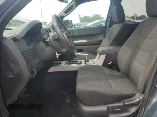 2012 Ford Escape XLT с VIN 1FMCU9DG1CKA70771, выставлен на аукционе Copart как лот 63421665 с пробегом 431 000 миль миль и Чистый • Clean title. История ставок и продаж доступна на DreamBid. Изображение 7.