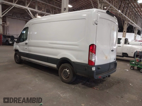 2018 Ford Transit with VIN 1FTBW2CM7JKA92747, listed as a IAAI auction lot 42251673 with 58,736 mi miles and . Bid and sale history available at DreamBid. Image 3.