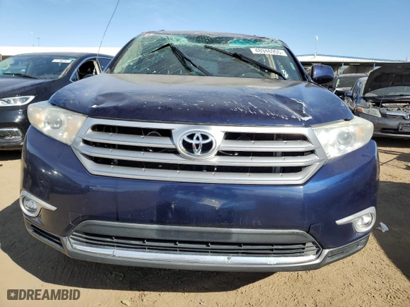 2011 Toyota Highlander with VIN 5TDZA3EH4BS016626, listed as a Copart auction lot 48946955 with 146,814 mi miles and Salvage Title. Bid and sale history available at carsss.com. Image 5.