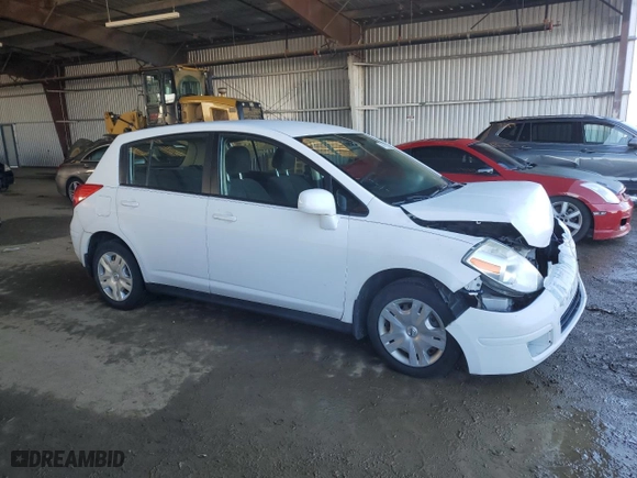 2010 Nissan Versa 1.8 S with VIN 3N1BC1CP0AL411727, listed as a Copart auction lot 44470235 with 83,338 mi miles and Clean Title. Bid and sale history available at carsss.com. Image 4.