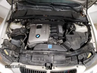 2006 BMW 3 Series 325xi with VIN WBAVD13576KV05230, listed as a Copart auction lot 53792085 with 124,190 mi miles and Salvage Title. Bid and sale history available at carsss.com. Image 11.