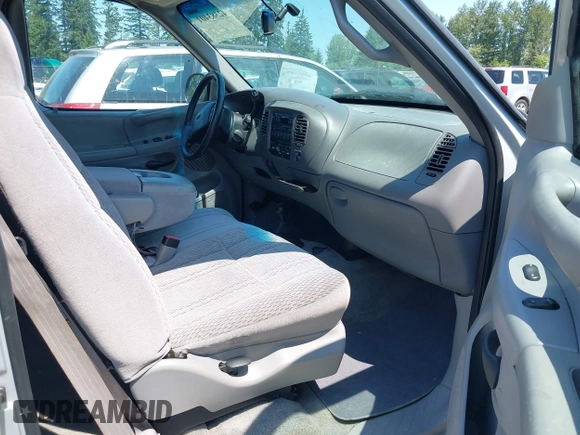 1997 Ford F-150 XL with VIN 1FTDX1868VKB26243, listed as a IAAI auction lot 42383401 with 196,020 mi miles and . Bid and sale history available at DreamBid. Image 5.