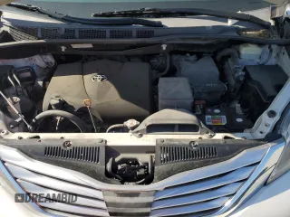 2017 Toyota Sienna XLE Auto Access Seat with VIN 5TDYZ3DC7HS810930, listed as a Copart auction lot 51924515 with 184,345 mi miles and Salvage title. Bid and sale history available at DreamBid. Image 12.