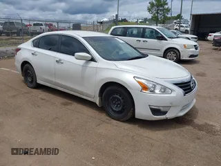 2015 Nissan Altima S z VIN 1N4AL3AP5FC212902, wystawiony jako IAAI lot #42265081 z przebiegiem 138 423 mil mil oraz . Historia ofert i sprzedaży dostępna na DreamBid. Obrazek 1.