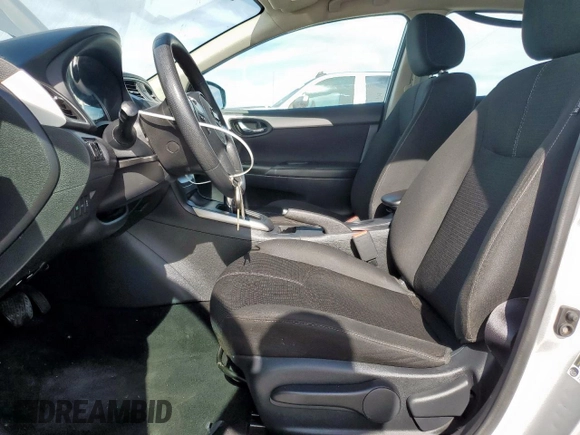 2018 Nissan Sentra S z VIN 3N1AB7AP8JY252799, wystawiony jako Copart lot #57780245 z przebiegiem 172 675 mil mil oraz Czysty tytuł • Clean title. Historia ofert i sprzedaży dostępna na DreamBid. Obrazek 7.