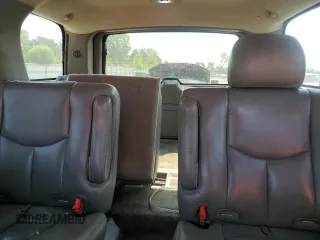 2005 Chevrolet Tahoe Z71 z VIN 1GNEK13T15R181681, wystawiony jako Copart lot #56656975 z przebiegiem 206 132 mil mil oraz Szkoda całkowita • Salvage title. Historia ofert i sprzedaży dostępna na DreamBid. Obrazek 10.