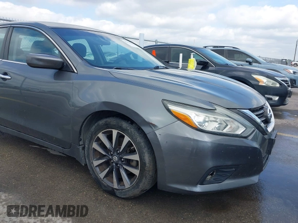 2016 Nissan Altima SV with VIN 1N4AL3AP8GC165916, listed as a IAAI auction lot 42035695 with 126,398 mi miles and . Bid and sale history available at DreamBid. Image 6.
