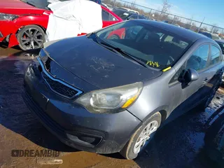 2012 Kia Rio EX z VIN KNADN4A3XC6075936, wystawiony jako IAAI lot #41445268 z przebiegiem 193 126 mil mil oraz . Historia ofert i sprzedaży dostępna na DreamBid. Obrazek 2.