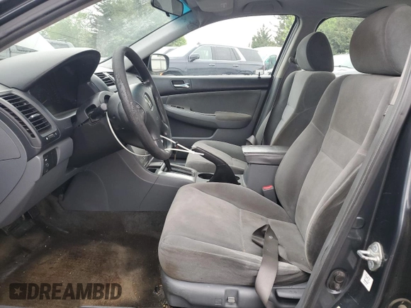 2005 Honda Accord EX z VIN 1HGCM56715A024829, wystawiony jako Copart lot #55461805 z przebiegiem 204 318 mil mil oraz Szkody całkowita. Historia ofert i sprzedaży dostępna na DreamBid. Obrazek 7.