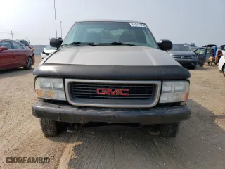 2001 GMC Sonoma SLS w/1SH Pkg with VIN 1GTDT19W618233552, listed as a Copart auction lot 64511814 with 97,794 mi miles and Salvage Title. Bid and sale history available at carsss.com. Image 5.