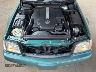 2002 Mercedes-Benz SL 500 with VIN WDBFA68F42F204673, listed as a Copart auction lot 56757525 with 32,967 mi miles and Clean title. Bid and sale history available at DreamBid. Image 5.