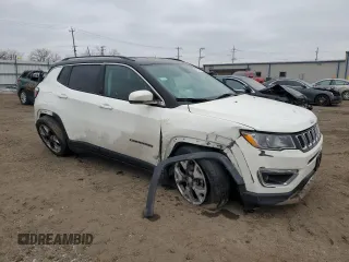 2019 Jeep Compass Limited z VIN 3C4NJDCB2KT828290, wystawiony jako Copart lot #44862855 z przebiegiem 51 660 mil mil oraz Szkoda całkowita • Salvage title. Historia ofert i sprzedaży dostępna na DreamBid. Obrazek 4.