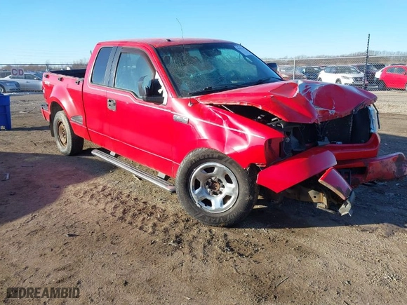2006 Ford F-150 STX with VIN 1FTRX04WX6KB68730, listed as a IAAI auction lot 41435239 with 191,259 mi miles. Bid and sale history available at carsss.com. Image 1.