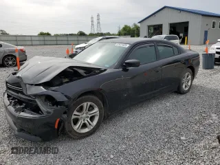 2015 Dodge Charger SE z VIN 2C3CDXBG4FH856611, wystawiony jako Copart lot #57631625 z przebiegiem 98 189 mil mil oraz Szkoda całkowita • Salvage title. Historia ofert i sprzedaży dostępna na DreamBid. Obrazek 1.