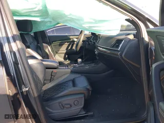 2021 Audi SQ5 Premium Plus with VIN WA1B4AFYXM2018610, listed as a IAAI auction lot 41672661 with 53,098 mi miles. Bid and sale history available at carsss.com. Image 5.