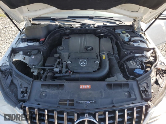 2014 Mercedes-Benz C 250 Sport with VIN WDDGF4HB1EG254153, listed as a Copart auction lot 62057195 with 94,752 mi miles and Salvage title. Bid and sale history available at DreamBid. Image 11.