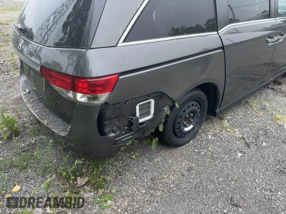 2014 Honda Odyssey EX z VIN 5FNRL5H43EB110147, wystawiony jako IAAI lot #42447601 z przebiegiem Nie podano mil oraz . Historia ofert i sprzedaży dostępna na DreamBid. Obrazek 6.