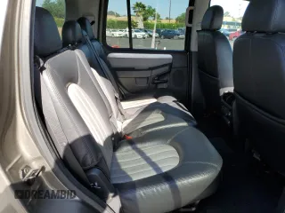 2004 Mercury Mountaineer Convenience z VIN 4M2ZU86W24ZJ08590, wystawiony jako Copart lot #56845865 z przebiegiem 120 928 mil mil oraz Szkody całkowita. Historia ofert i sprzedaży dostępna na DreamBid. Obrazek 11.