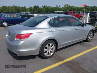 2010 Honda Accord EX-L z VIN 1HGCP3F85AA007255, wystawiony jako IAAI lot #42266441 z przebiegiem 156 221 mil mil oraz . Historia ofert i sprzedaży dostępna na DreamBid. Obrazek 4.