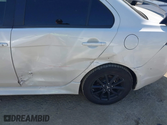 2017 Mitsubishi Lancer ES with VIN JA32U2FU5HU015258, listed as a IAAI auction lot 42121579 with 175,762 mi miles. Bid and sale history available at carsss.com. Image 6.
