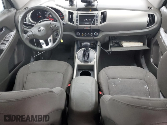 2011 Kia Sportage LX with VIN KNDPB3A29B7106953, listed as a Copart auction lot 87732745 with 187,776 mi miles and Salvage Title. Bid and sale history available at carsss.com. Image 8.