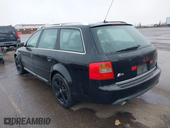 2002 Audi S6 z VIN WAUXU54B62N070925, wystawiony jako IAAI lot #38122381 z przebiegiem 219 441 mil mil oraz . Historia ofert i sprzedaży dostępna na DreamBid. Obrazek 3.