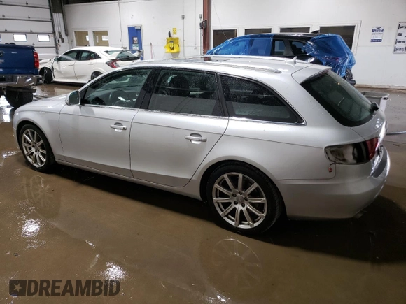 2009 Audi A4 z VIN WAUGF98K49A167487, wystawiony jako Copart lot #70488014 z przebiegiem 68 446 mil mil oraz Szkoda całkowita • Salvage title. Historia ofert i sprzedaży dostępna na DreamBid. Obrazek 2.
