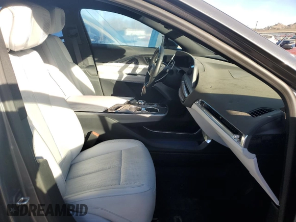 2023 Cadillac LYRIQ RWD Luxury z VIN 1GYKPMRK9PZ001115, wystawiony jako Copart lot #88924135 z przebiegiem 32 114 mil mil oraz Szkoda całkowita • Salvage title. Historia ofert i sprzedaży dostępna na DreamBid. Obrazek 7.