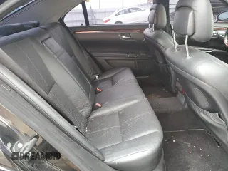2008 Mercedes-Benz S 550 z VIN WDDNG86X38A214268, wystawiony jako Copart lot #56049625 z przebiegiem 99 301 mil mil oraz Szkoda całkowita • Salvage title. Historia ofert i sprzedaży dostępna na DreamBid. Obrazek 10.