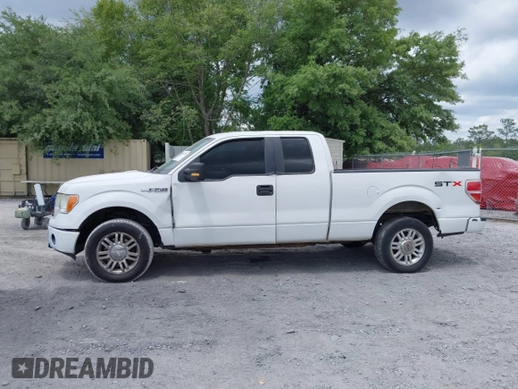 2013 Ford F-150 XL with VIN 1FTFX1CF8DFB27531, listed as a IAAI auction lot 42085935 with 180,287 mi miles and . Bid and sale history available at DreamBid. Image 14.