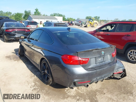 2015 BMW 4 Series 435i xDrive с VIN WBA3R5C51FK372044, выставлен на аукционе IAAI как лот 42564370 с пробегом 131 542 миль миль и . История ставок и продаж доступна на DreamBid. Изображение 3.