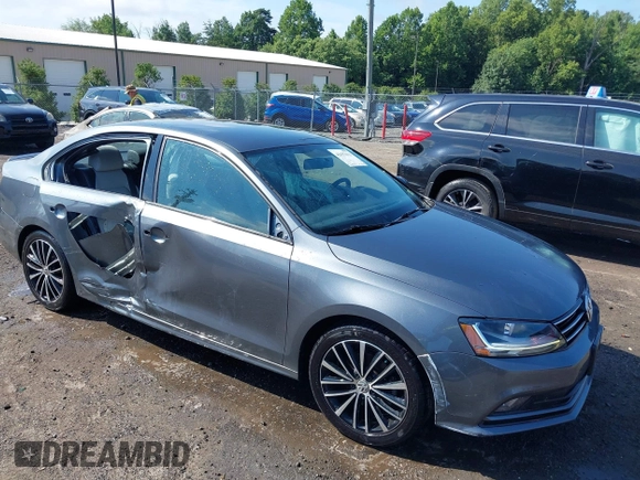 2017 Volkswagen Jetta Sport z VIN 3VWD17AJ6HM284934, wystawiony jako IAAI lot #42657613 z przebiegiem 85 929 mil mil oraz . Historia ofert i sprzedaży dostępna na DreamBid. Obrazek 1.