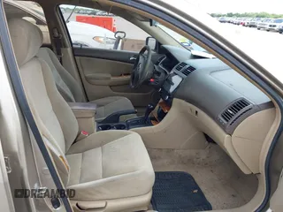 2005 Honda Accord EX with VIN 1HGCM56725A007330, listed as a IAAI auction lot 42240294 with 198,288 mi miles and . Bid and sale history available at DreamBid. Image 5.