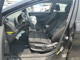 2018 Hyundai Elantra SE z VIN KMHD74LF3JU519280, wystawiony jako Copart lot #60081875 z przebiegiem 43 157 mil mil oraz Szkoda całkowita • Salvage title. Historia ofert i sprzedaży dostępna na DreamBid. Obrazek 7.