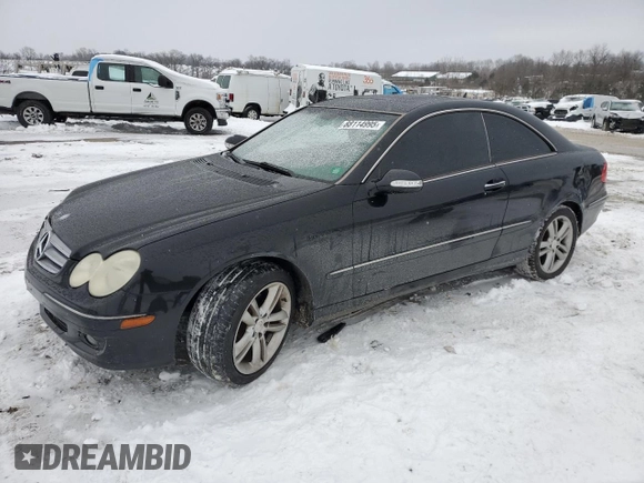 2008 Mercedes-Benz CLK 350 z VIN WDBTJ56H68F241279, wystawiony jako Copart lot #88114995 z przebiegiem 151 961 mil mil oraz Szkoda całkowita • Salvage title. Historia ofert i sprzedaży dostępna na DreamBid. Obrazek 1.