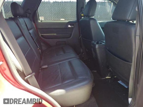 2009 Ford Escape Limited с VIN 1FMCU94GX9KA03935, выставлен на аукционе Copart как лот 60612705 с пробегом 87 825 миль миль и Списание • Salvage title. История ставок и продаж доступна на DreamBid. Изображение 11.
