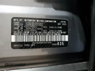 2023 Mitsubishi Outlander SE z VIN JA4J4UA86PZ057243, wystawiony jako Copart lot #53845105 z przebiegiem 8 628 mil mil oraz Szkoda całkowita • Salvage title. Historia ofert i sprzedaży dostępna na DreamBid. Obrazek 13.