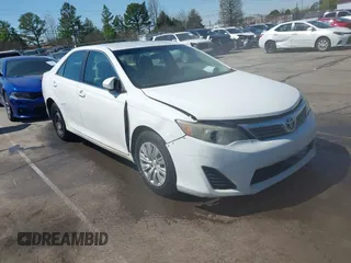 2012 Toyota Camry L with VIN 4T1BF1FK7CU505371, listed as a IAAI auction lot 41905177 with 221,661 mi miles. Bid and sale history available at carsss.com. Image 1.