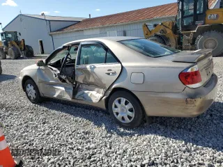 2006 Toyota Camry STD z VIN 4T1BE30K46U108275, wystawiony jako Copart lot #59905115 z przebiegiem 157 072 mil mil oraz Szkoda całkowita • Salvage title. Historia ofert i sprzedaży dostępna na DreamBid. Obrazek 2.