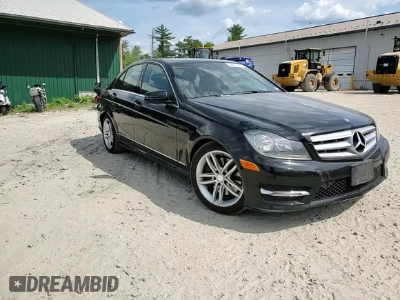 2013 Mercedes-Benz C 300 Sport z VIN WDDGF8AB3DR282363, wystawiony jako Copart lot #58652485 z przebiegiem 126 555 mil mil oraz Szkoda całkowita • Salvage title. Historia ofert i sprzedaży dostępna na DreamBid. Obrazek 13.