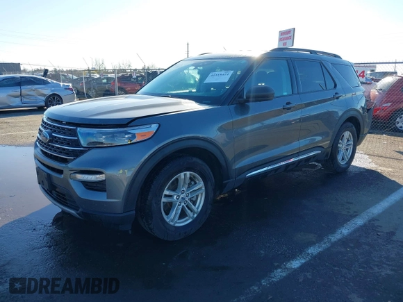 2023 Ford Explorer XLT with VIN 1FMSK7DH2PGB07995, listed as a IAAI auction lot 41518424 with 14,438 mi miles. Bid and sale history available at carsss.com. Image 17.