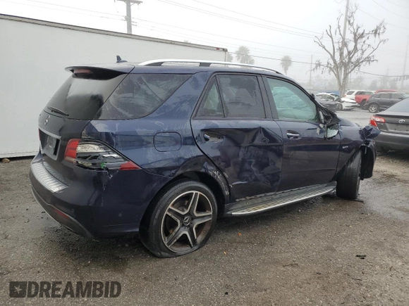 2018 Mercedes-Benz GLE 43 AMG with VIN 4JGDA6EB4JB028137, listed as a Copart auction lot 43580115 with 58,724 mi miles and Salvage Title. Bid and sale history available at DreamBid. Image 3.