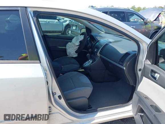2011 Nissan Sentra S с VIN 3N1AB6AP3BL684726, выставлен на аукционе IAAI как лот 42269927 с пробегом 151 359 миль миль и . История ставок и продаж доступна на DreamBid. Изображение 5.