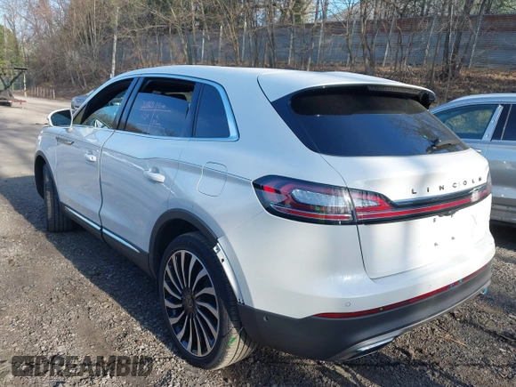 2023 Lincoln Nautilus Black Label z VIN 2LMPJ9JP1PBL28970, wystawiony jako IAAI lot #42091191 z przebiegiem 15 276 mil mil oraz . Historia ofert i sprzedaży dostępna na DreamBid. Obrazek 3.