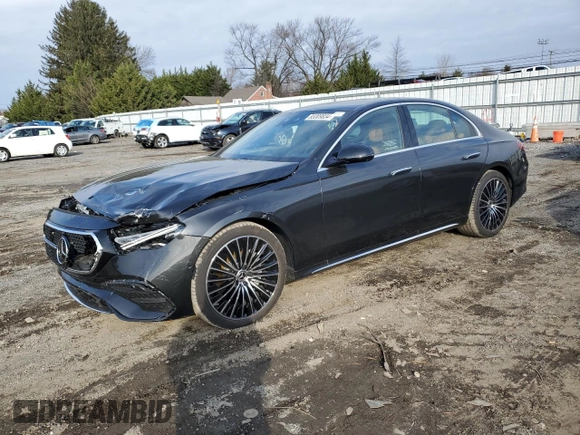2024 Mercedes-Benz E-Class E 350 with VIN W1KLF4HB3RA054172, listed as a Copart auction lot 83309834 with 2,392 mi miles and Salvage Title. Bid and sale history available at carsss.com. Image 1.