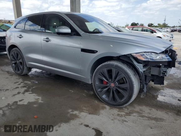 2017 Jaguar F-Pace with VIN SADCP2BV8HA048370, listed as a Copart auction lot 53865225 with 43,540 mi miles and Salvage title. Bid and sale history available at DreamBid. Image 4.